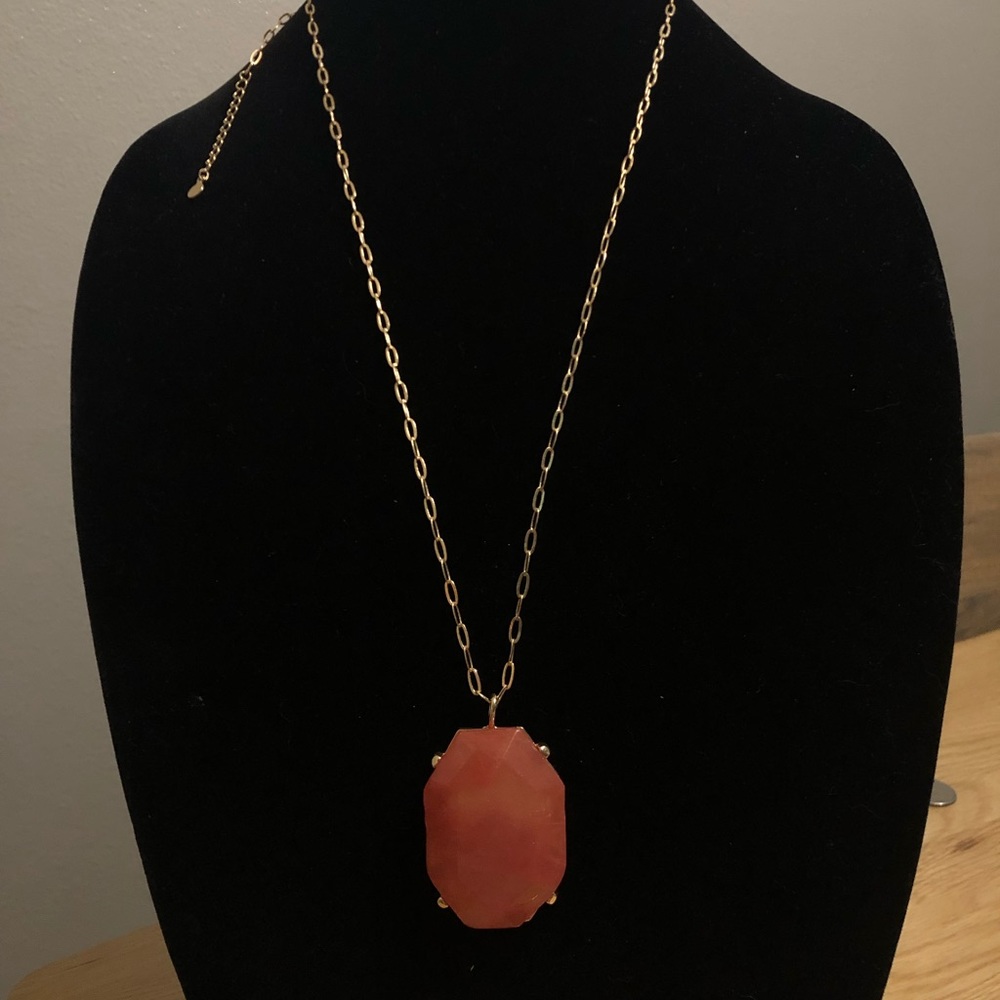 Loft crystal necklace 💘